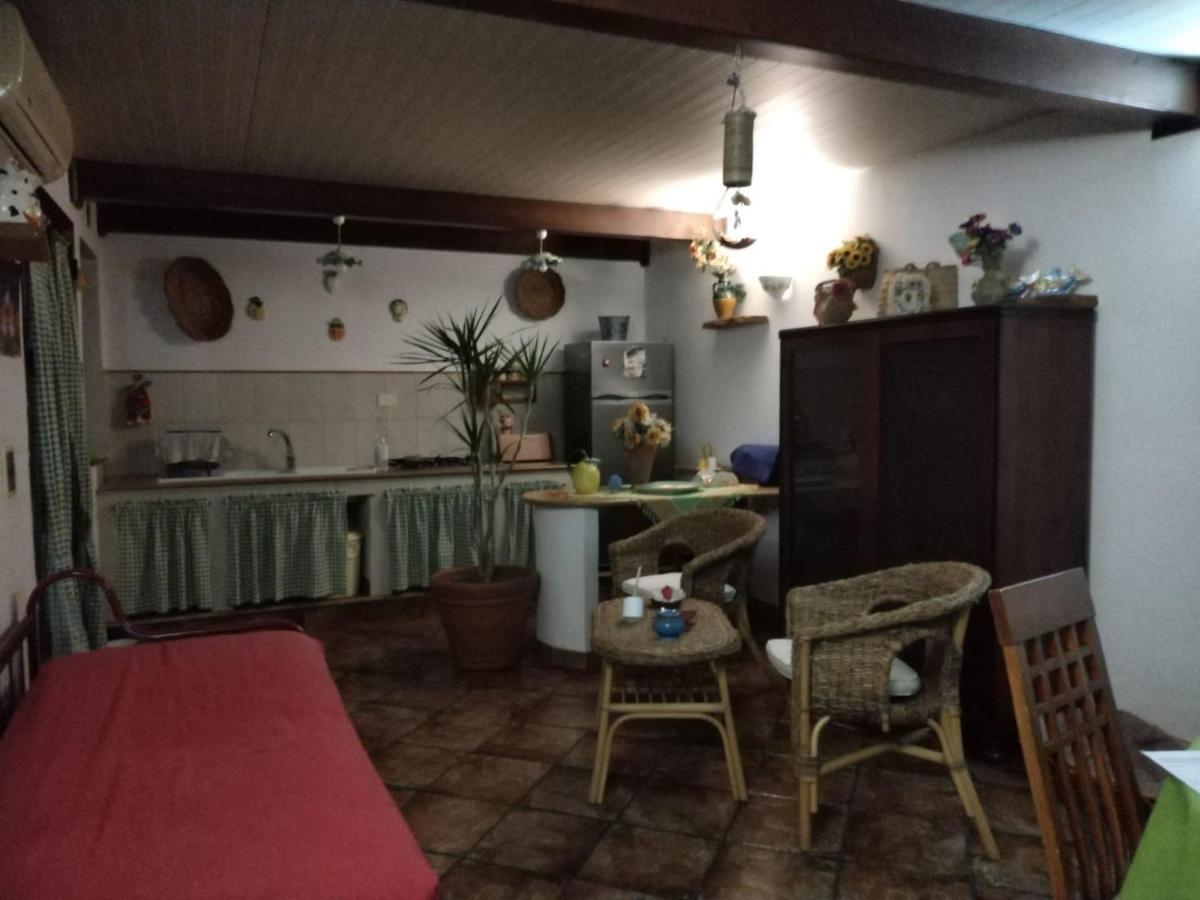 Cornino Casa Vacanze La Dolce Vita Custonaci Bagian luar foto